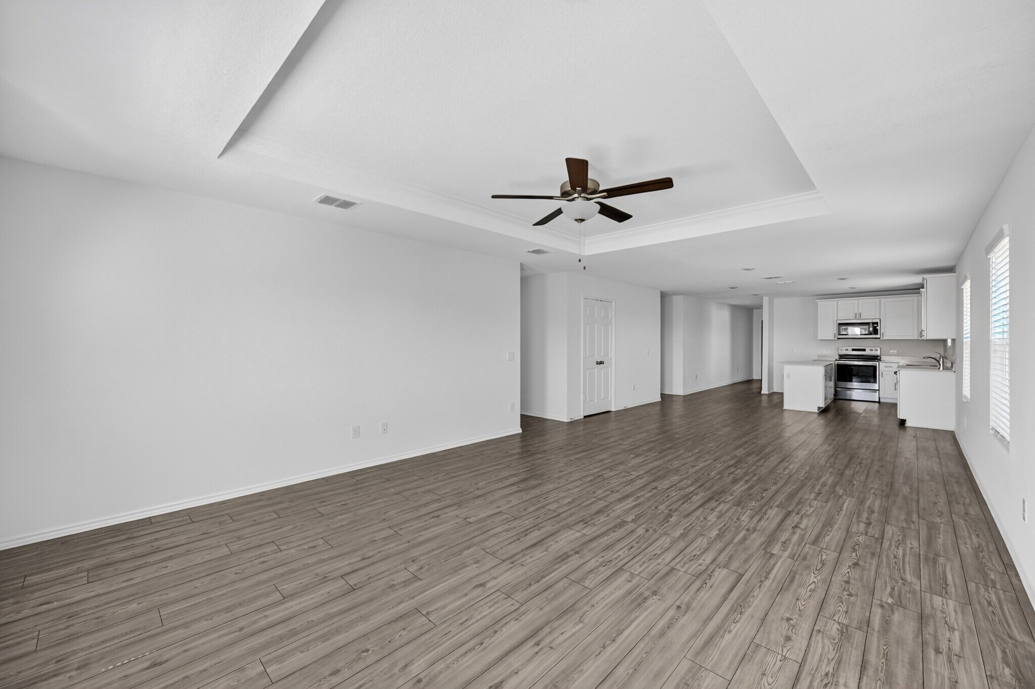 Building Photo - 4417 Benham Dr