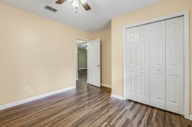 Building Photo - 8524 Bannerman Bluff Dr