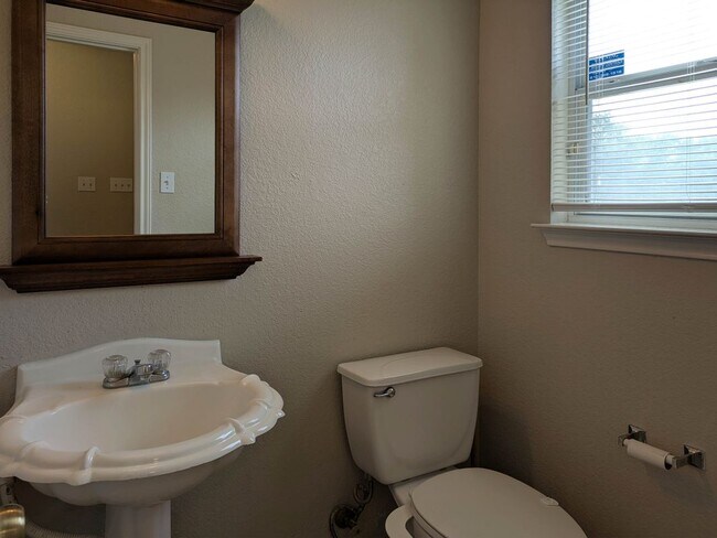 Building Photo - 11007 Braes Grove