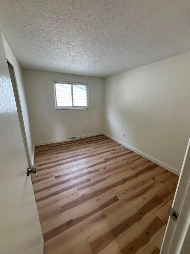 Building Photo - 4900 Kresge Dr
