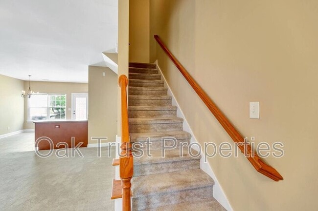 Building Photo - 126 Tuscany Ct