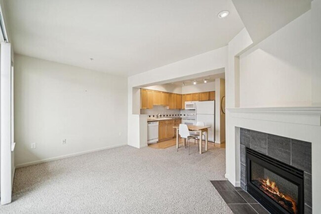 Building Photo - 0 bedroom in Seattle WA 98107