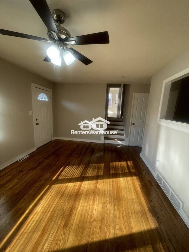 Building Photo - Updated 4-bedroom 2.5 bath home with finished basement