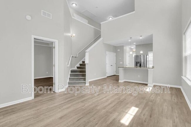 Building Photo - 4995 Hay Bale Ct