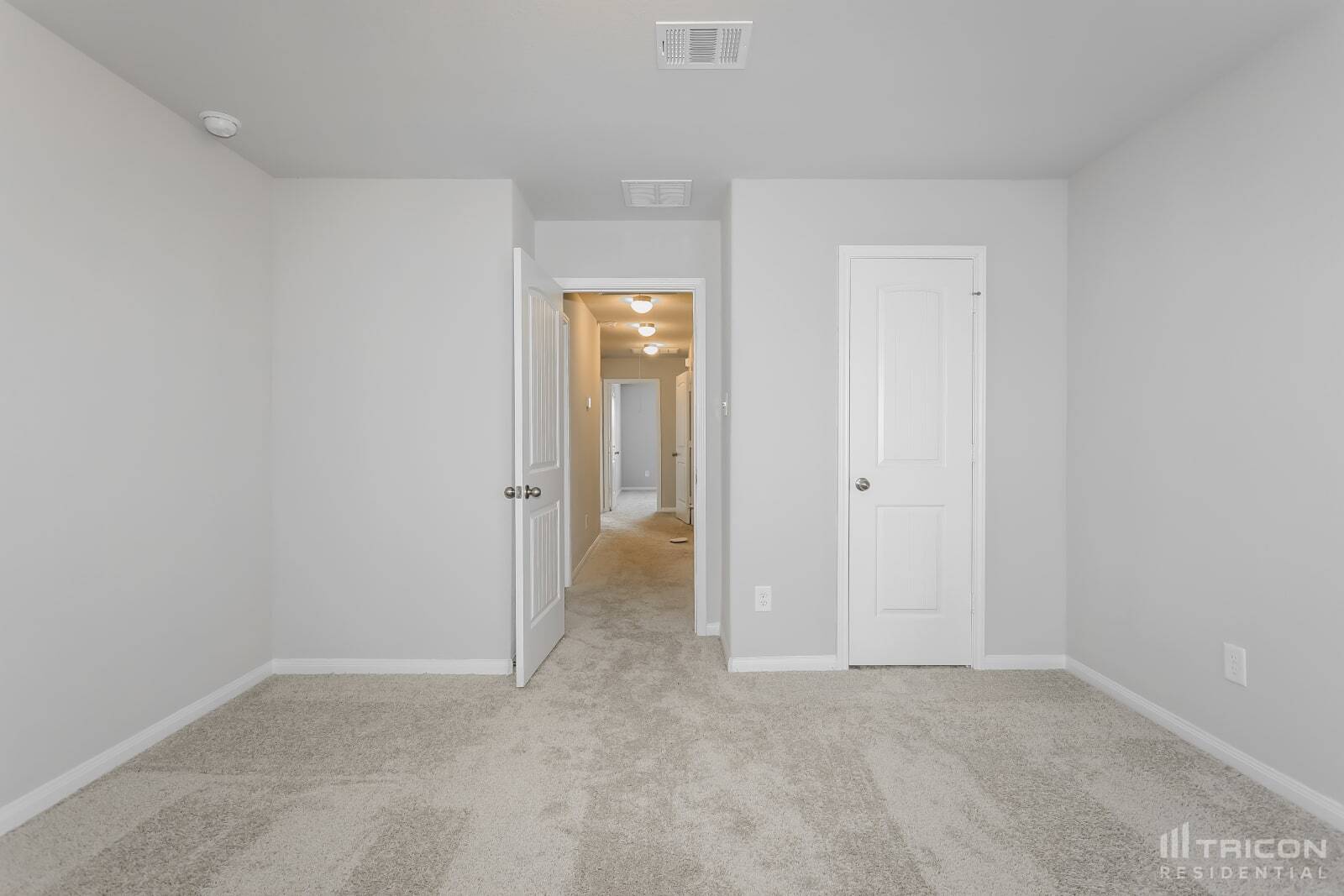 Building Photo - 3465 Wooded Ln