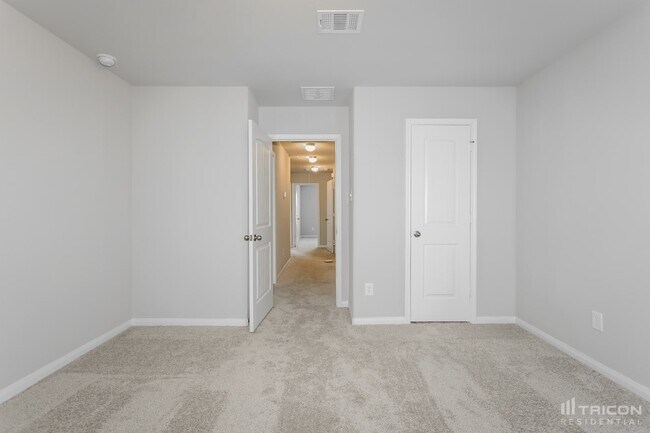 Building Photo - 3465 Wooded Ln