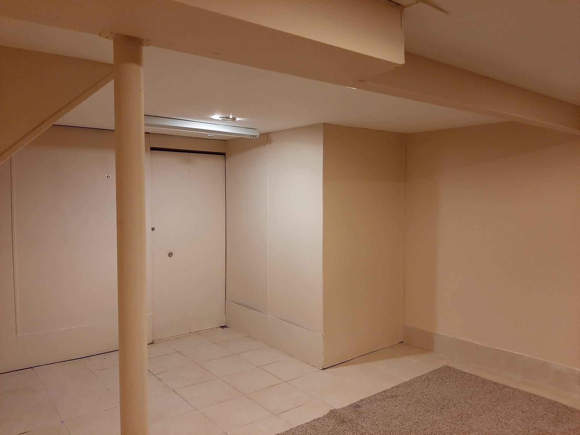 Building Photo - 38177 Jamestown Dr