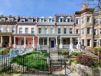 Building Photo - 1209 Lamont St NW