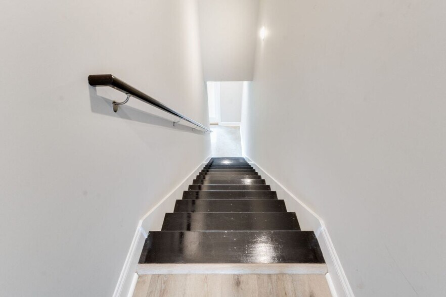 Building Photo - 118 Gadwall Dr