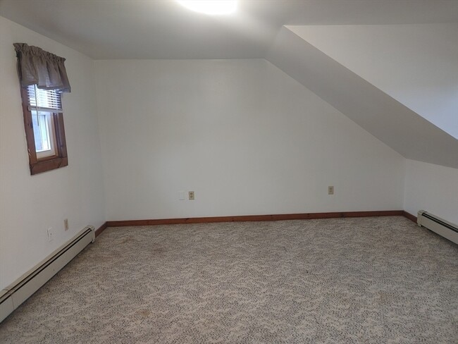 Building Photo - 65 East St