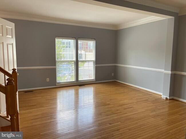 Building Photo - 11749 Batley Pl