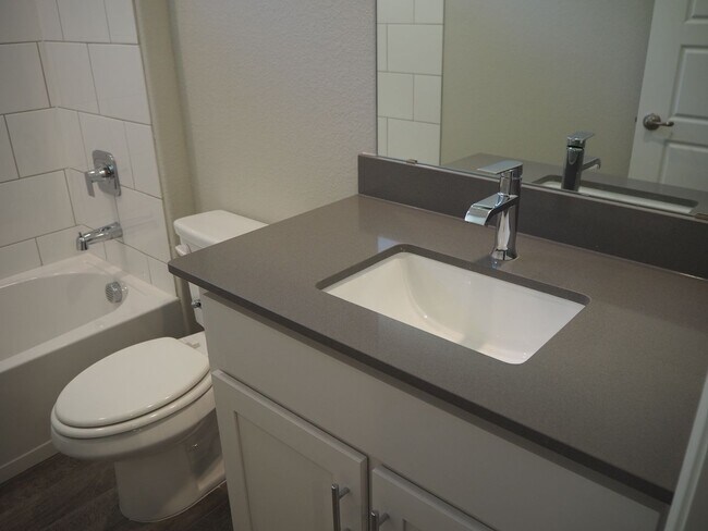 Building Photo - 2505 Starling St