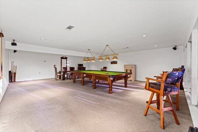 Building Photo - 1914 Rosebay Ct