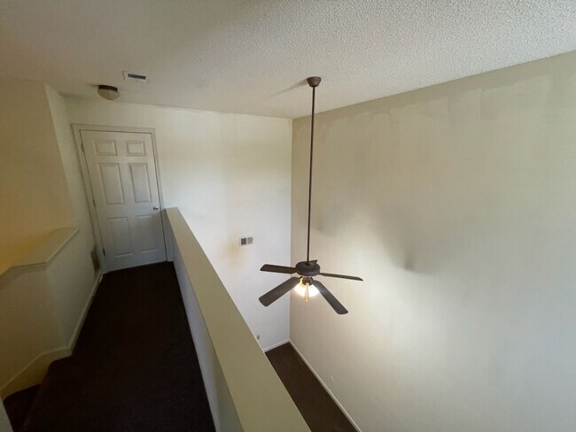 Building Photo - Bailey Station Townhomes