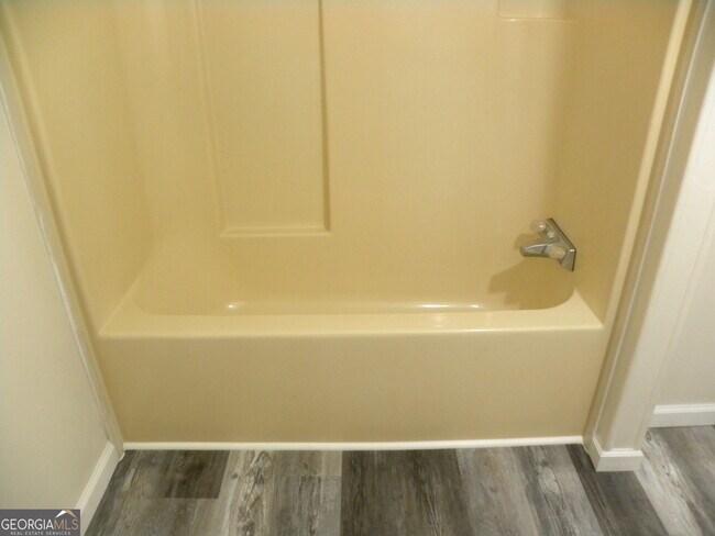 Building Photo - 174 Bell Acres Rd