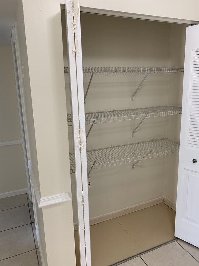 Building Photo - 1500 N Congress Ave