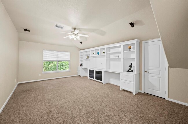 Building Photo - 10907 Lombardia Ct