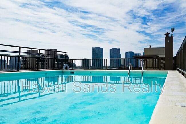 Building Photo - 1040 Kinau St