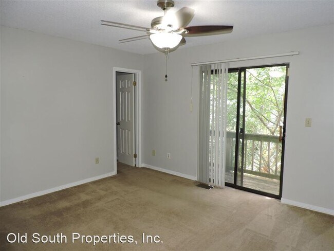 Building Photo - 3501 Parkwood Ave