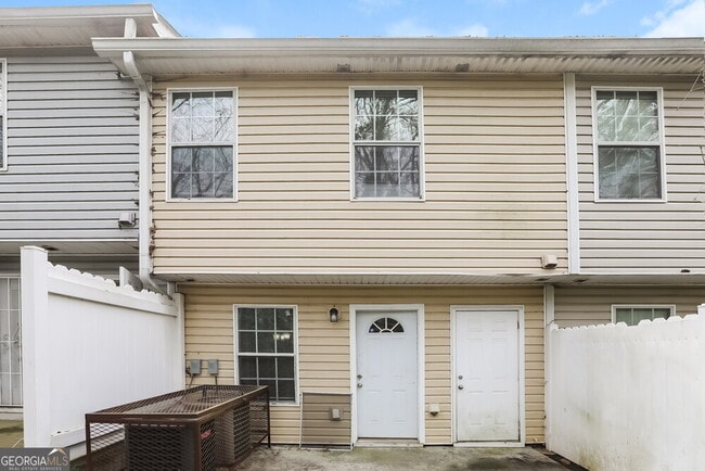 Building Photo - 2862 Vining Ridge Terrace