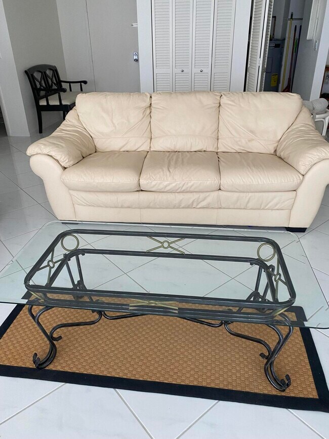 Building Photo - 3590 S Ocean Blvd