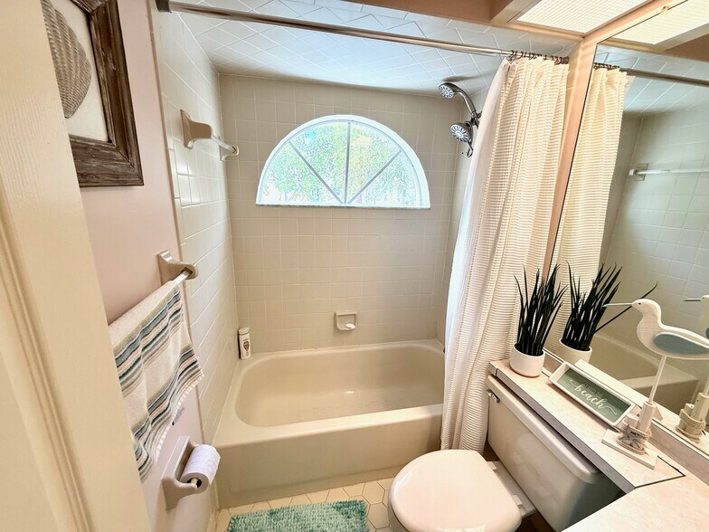 Bathroom 2 - 3941 Leeward Passage Ct
