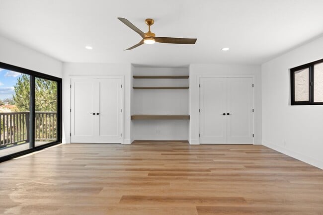 Building Photo - 6803 El Fuerte St