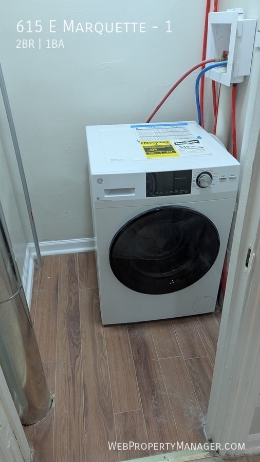 Building Photo - 615 E Marquette-1