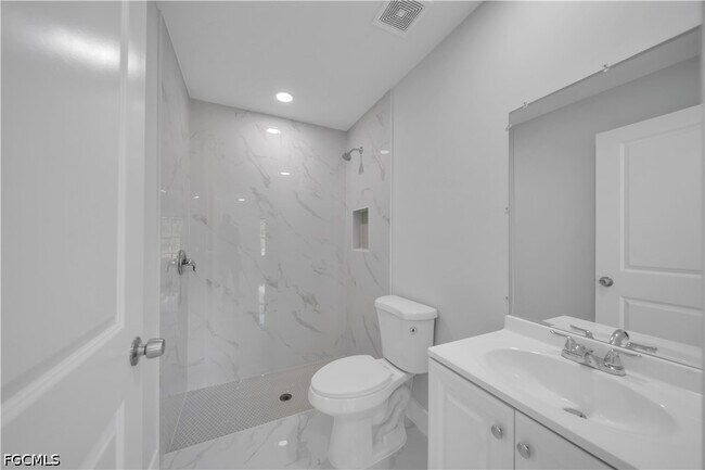 Building Photo - 3819 3rd St W