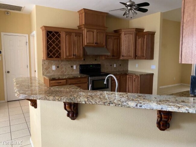 Building Photo - 4 br, 3 bath House - 3003 Onate Rd