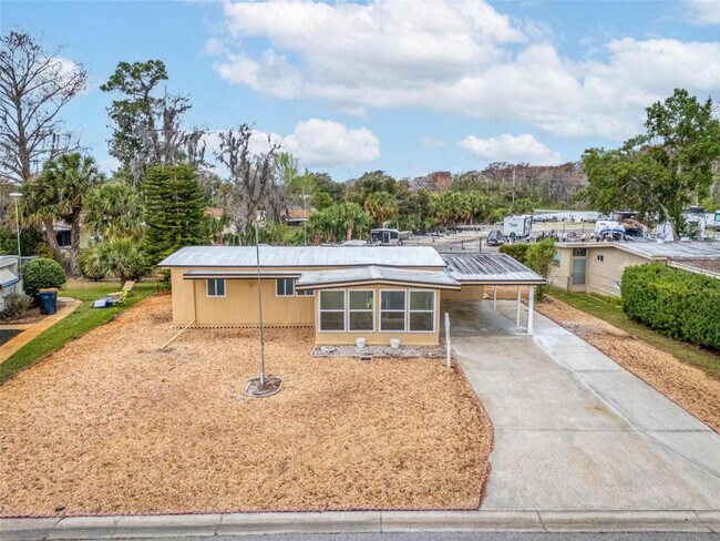 Building Photo - 2714 Vindale Rd