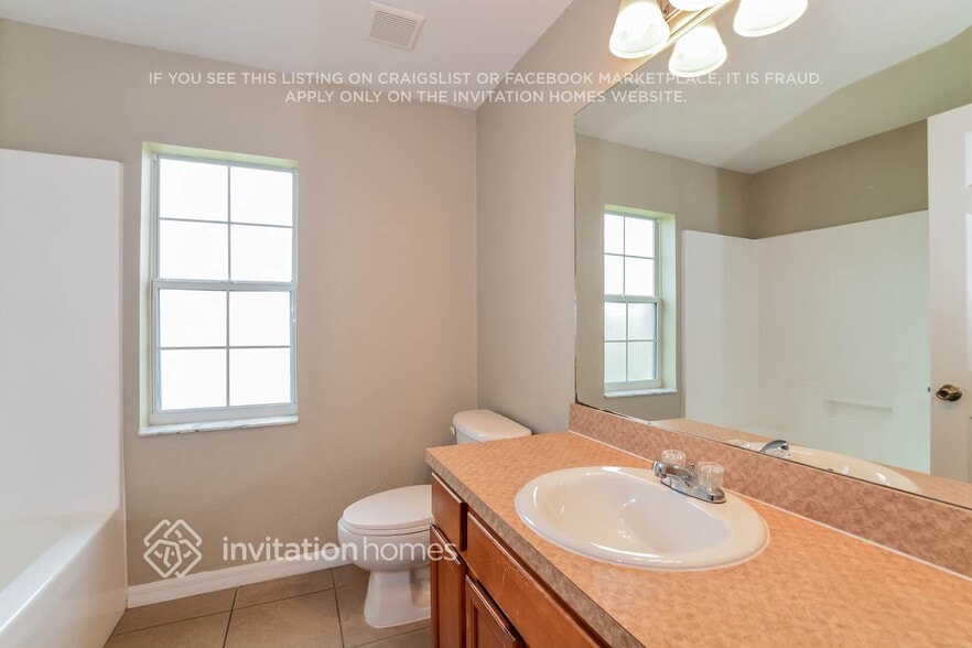 Building Photo - 483 Majestic Gardens Blvd