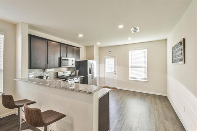 Building Photo - 24063 Prairie Dust Dr