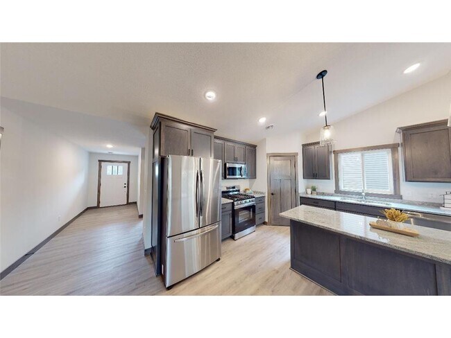 Building Photo - 11744 Kings Ln