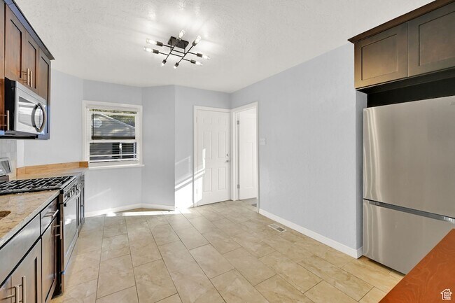 Building Photo - 7899 S Grant St