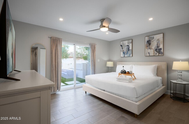 Building Photo - 8620 E Plaza Ave