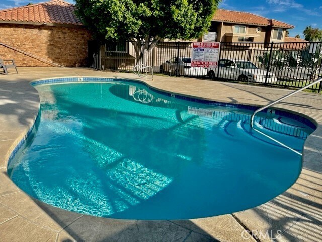 Building Photo - 79400 Ave 42