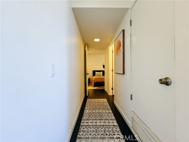 Building Photo - 2499 S Palm Canyon Dr