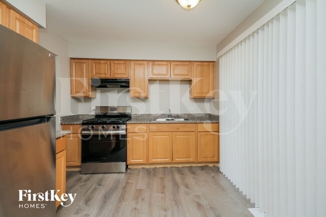 Building Photo - 17213 Springtide Ln