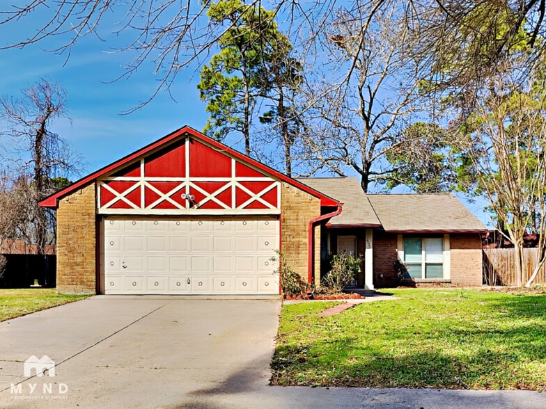Primary Photo - 2822 Canary Ln