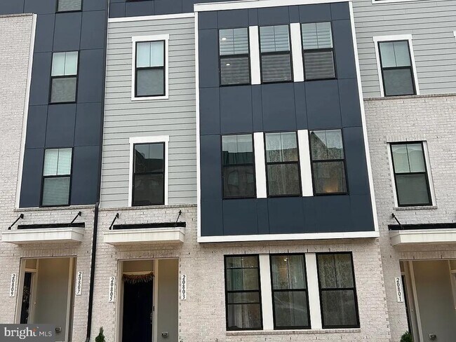 Primary Photo - 20803 Wood Quay Dr