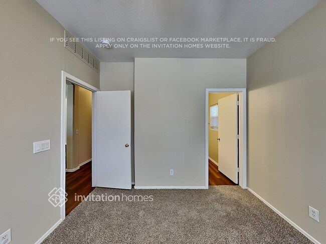 Building Photo - 15475 W Port Au Prince Ln