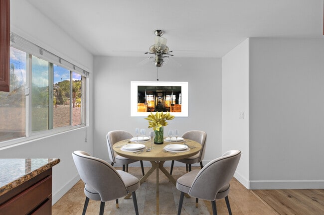 Dining Area Decorated - 725 Washington Heights Rd