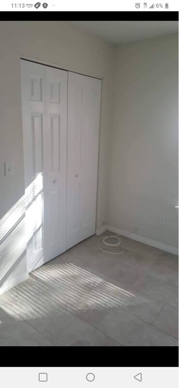 Building Photo - 1788 Poinsettia Ave