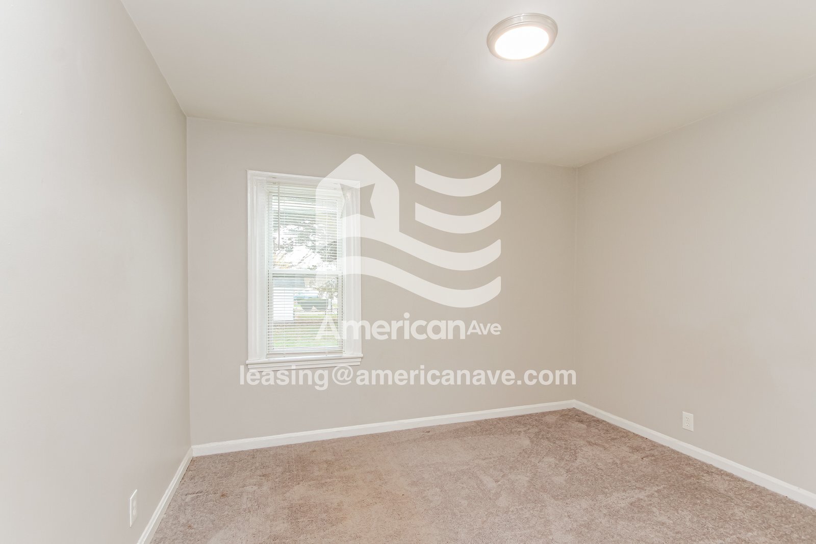 Building Photo - 3458 Orchard Ave