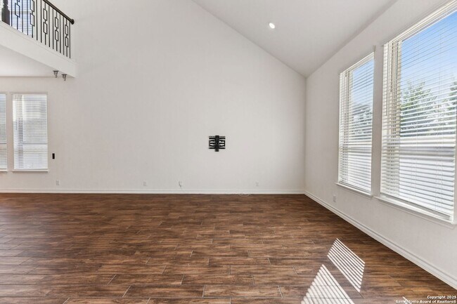 Building Photo - 12142 Buckaroo Ranch