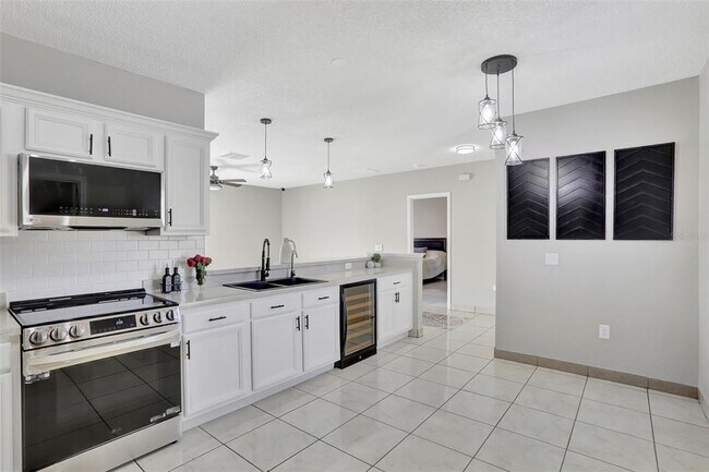 Building Photo - 1110 Gardanne Ct