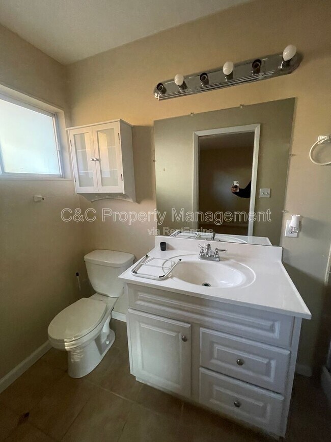 Building Photo - 3723 Wilmington Rd