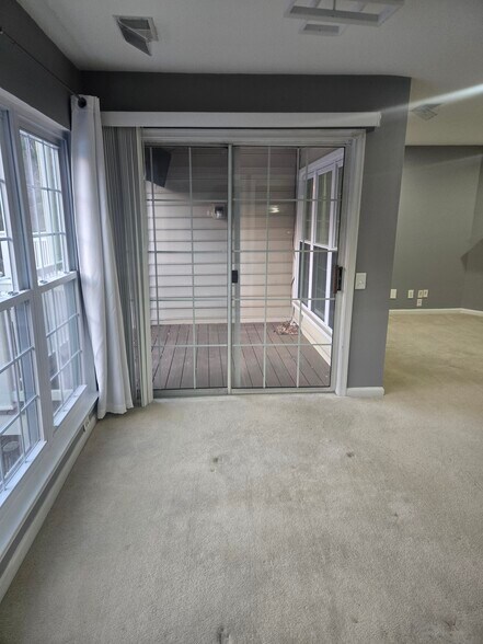 Building Photo - 9240 Cardinal Forest Ln