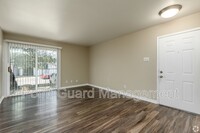 Building Photo - 4578 W Kiest Blvd